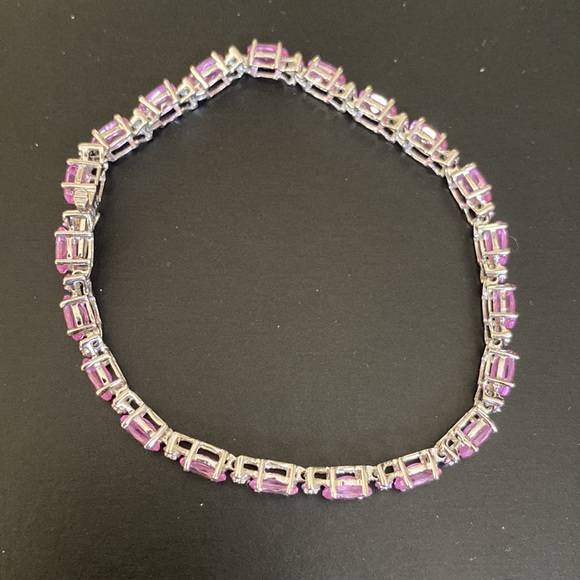 Solid 10K W-Gold Oval Pink Tourmaline 2-Diamonds/Illusions Throughout Tennis - Picture 5 of 9